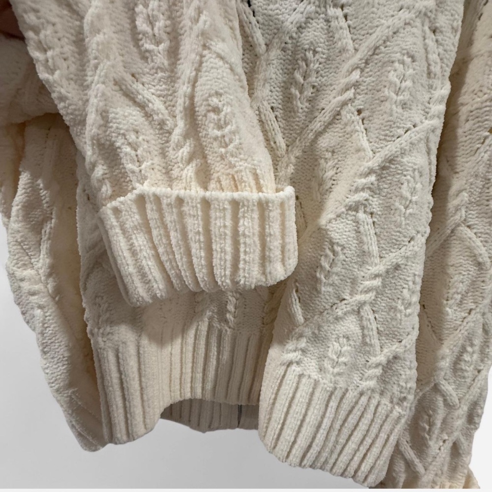 Pink Rose Cream Knit Sweater - Picture 4 of 4